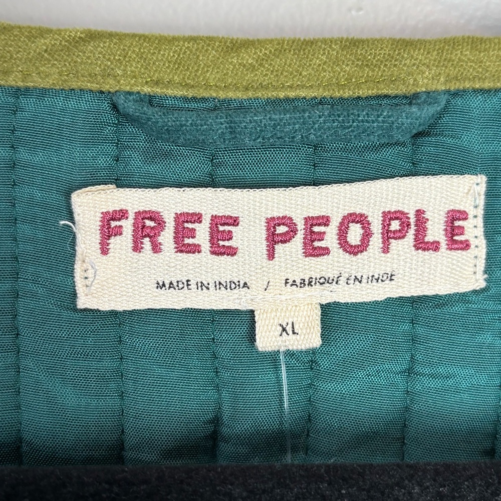 NEW Free People Natalia Teal Green Quilted Velvet Jacket Size XL - Picture 9 of 14